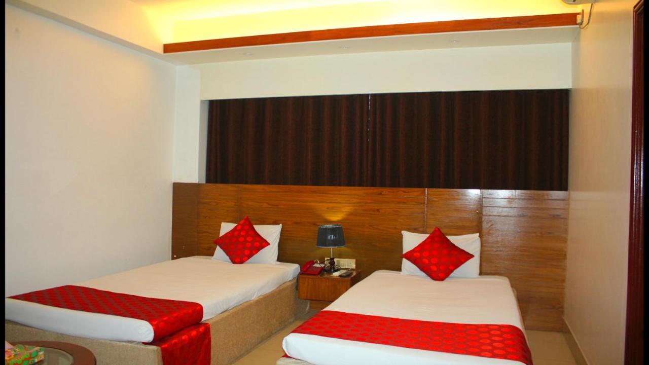 The Alina Hotel & Suites Читтагонг Экстерьер фото