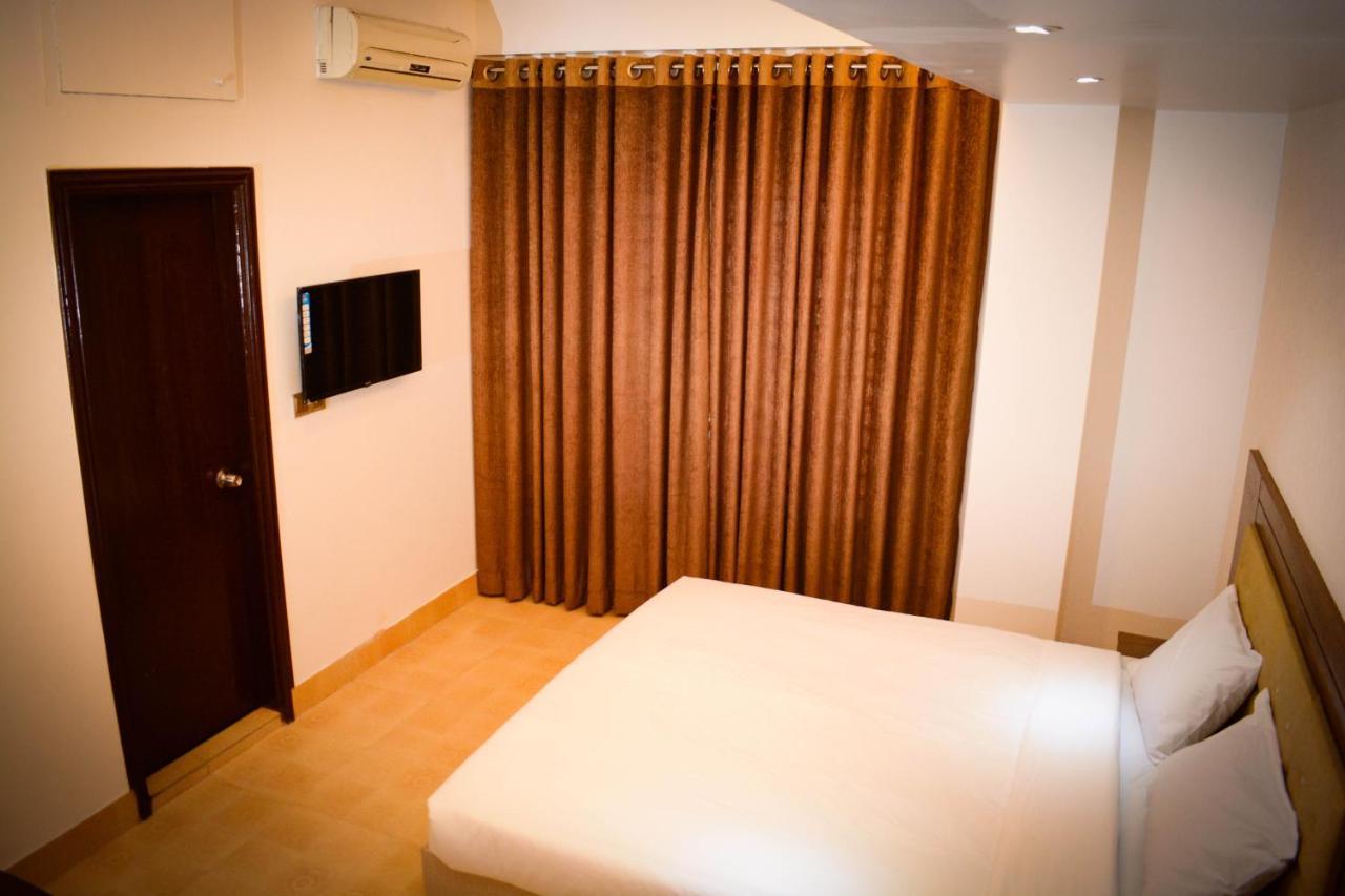 The Alina Hotel & Suites Читтагонг Экстерьер фото